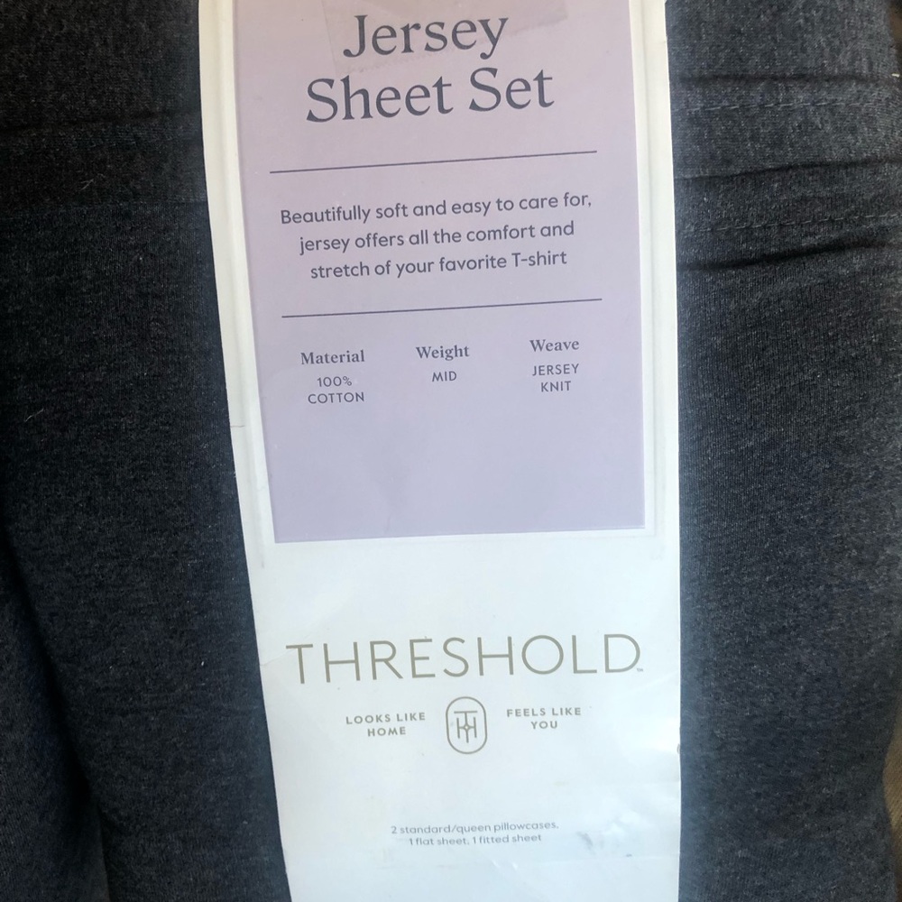 New Threshold Jersey sheet set - Picture 6 of 8